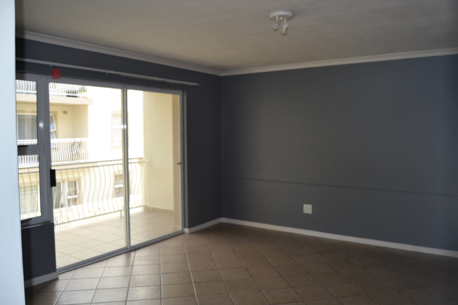 To Let 2 Bedroom Property for Rent in Whispering Pines Western Cape